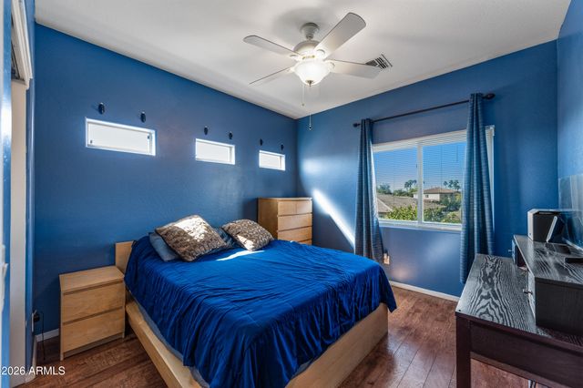 8800 W STATE Avenue, Glendale, AZ 85305