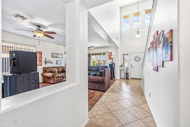 8800 W STATE Avenue, Glendale, AZ 85305