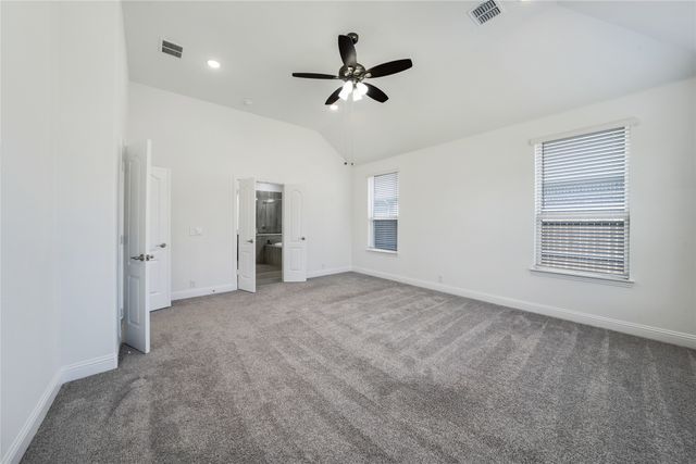 2804 Creekhollow Court, Denton, TX 76226