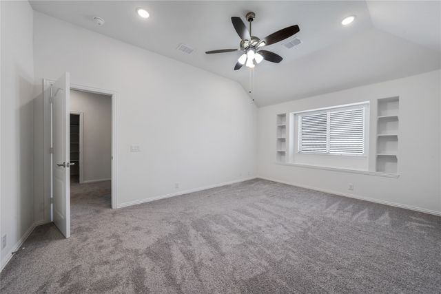 2804 Creekhollow Court, Denton, TX 76226