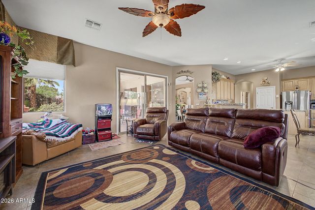 6915 W BRILES Road, Peoria, AZ 85383