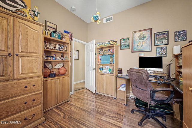 6915 W BRILES Road, Peoria, AZ 85383
