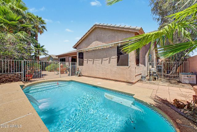 6915 W BRILES Road, Peoria, AZ 85383