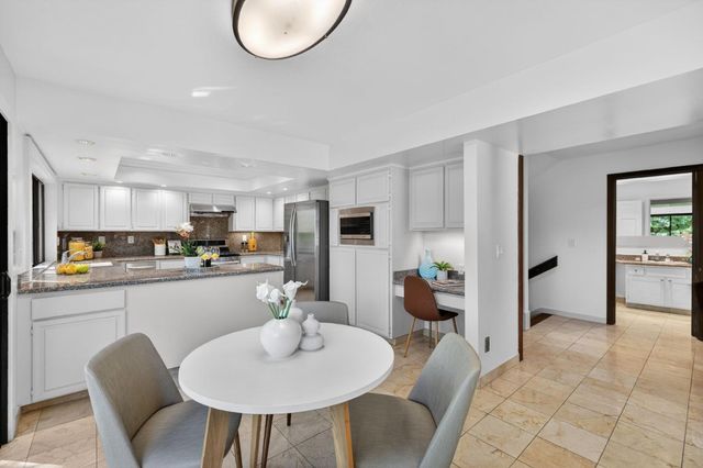 727 Bicknell Road, Los Gatos, CA 95030