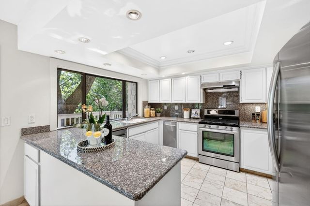 727 Bicknell Road, Los Gatos, CA 95030