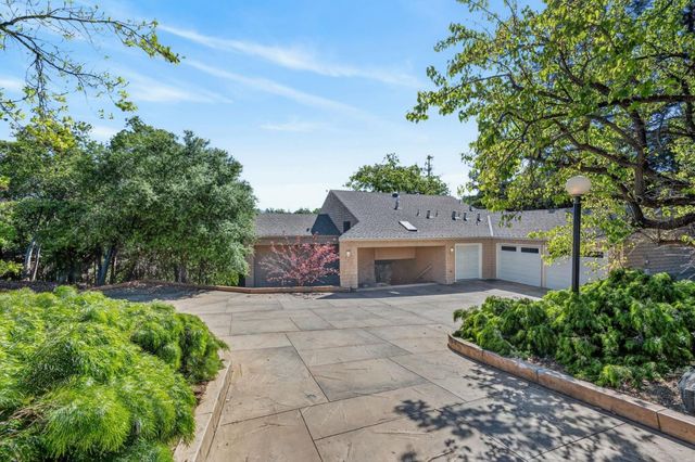 727 Bicknell Road, Los Gatos, CA 95030