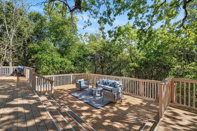 727 Bicknell Road, Los Gatos, CA 95030