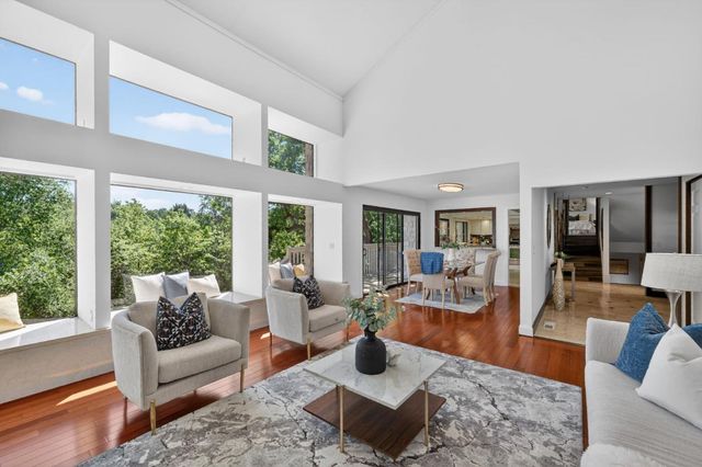 727 Bicknell Road, Los Gatos, CA 95030