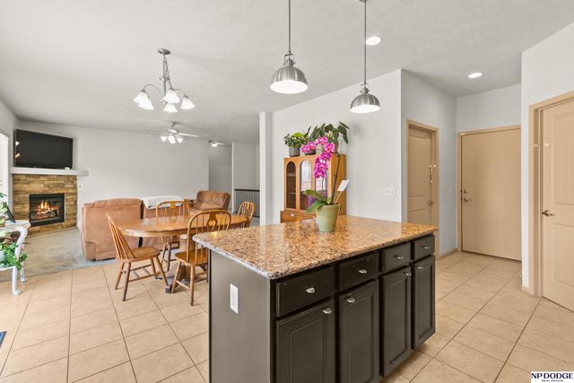 4202 S 202 Avenue, Omaha, NE 68135