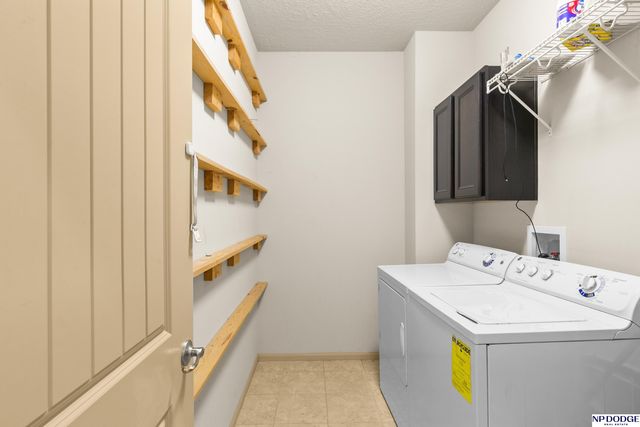 4202 S 202 Avenue, Omaha, NE 68135