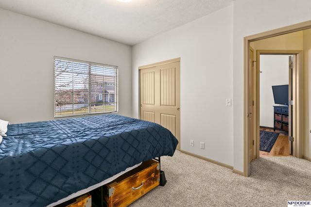 4202 S 202 Avenue, Omaha, NE 68135