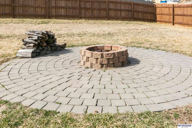 4202 S 202 Avenue, Omaha, NE 68135