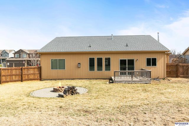 4202 S 202 Avenue, Omaha, NE 68135