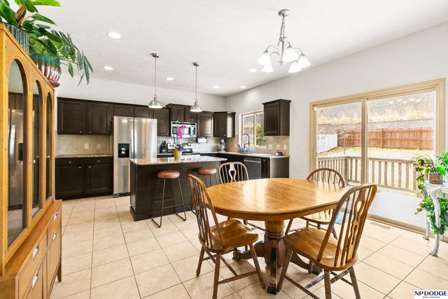 4202 S 202 Avenue, Omaha, NE 68135