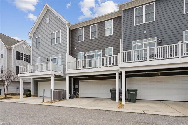 128 Daybeacon ST, Yorktown, VA 23692