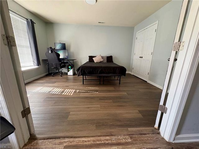 128 Daybeacon ST, Yorktown, VA 23692