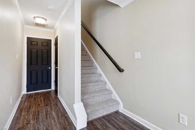 128 Daybeacon ST, Yorktown, VA 23692