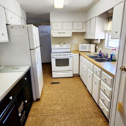 3 El Morrow, Port St. Lucie, FL 34952