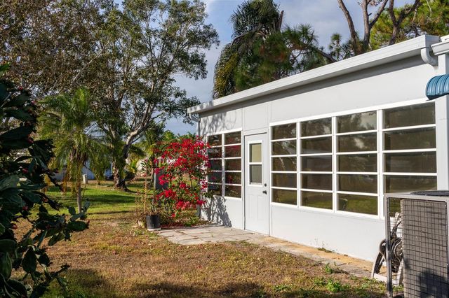 3 El Morrow, Port St. Lucie, FL 34952