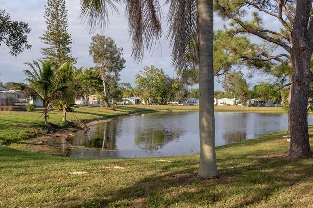 3 El Morrow, Port St. Lucie, FL 34952