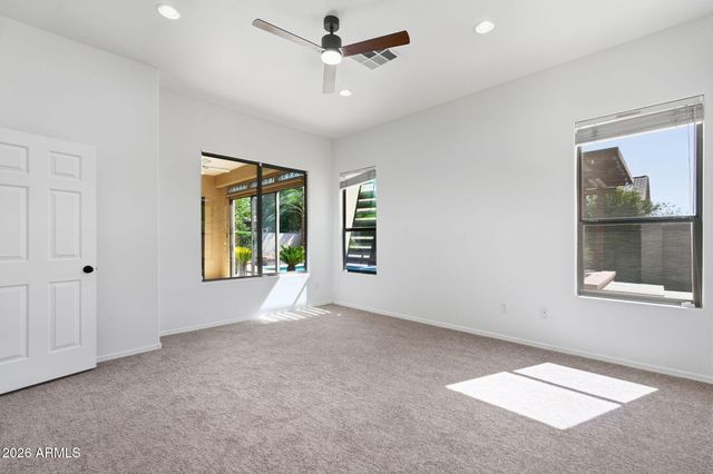 857 E DEL RIO Street, Gilbert, AZ 85295