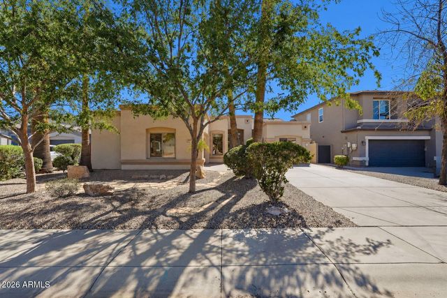 857 E DEL RIO Street, Gilbert, AZ 85295
