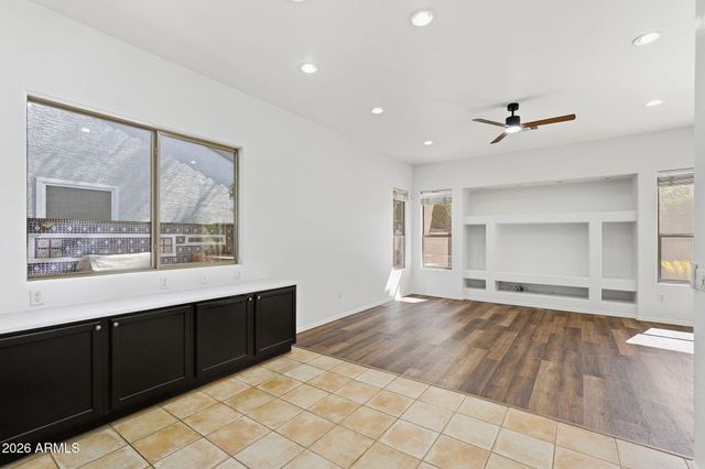 857 E DEL RIO Street, Gilbert, AZ 85295