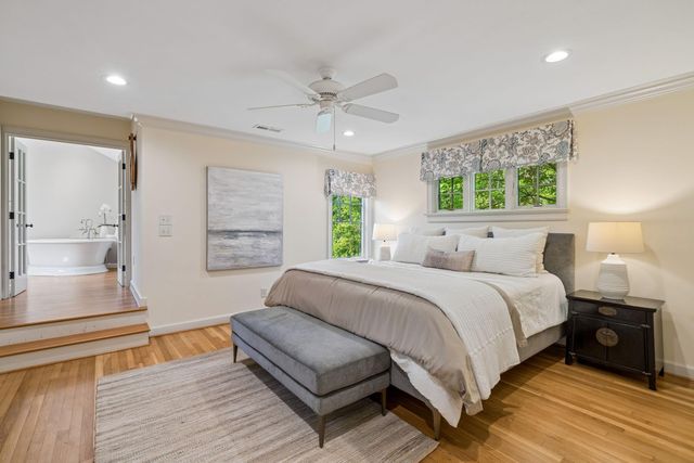 7 Guerard Road, Charleston, SC 29407