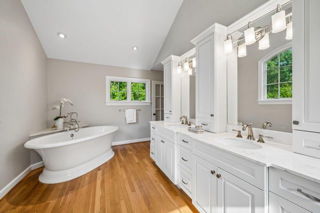 7 Guerard Road, Charleston, SC 29407