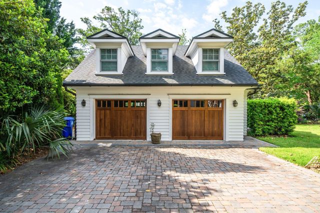7 Guerard Road, Charleston, SC 29407