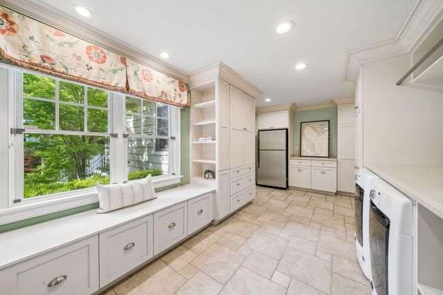 7 Guerard Road, Charleston, SC 29407