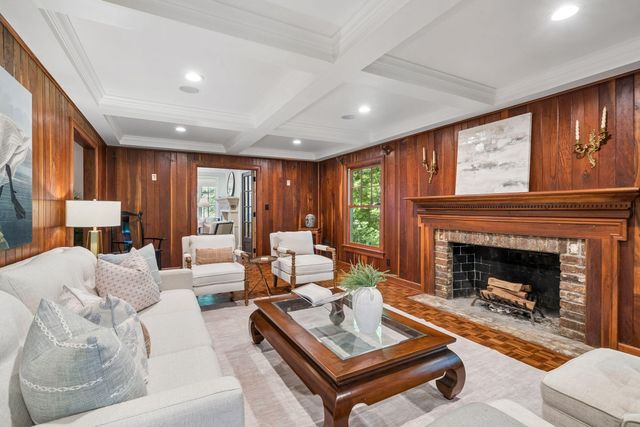 7 Guerard Road, Charleston, SC 29407
