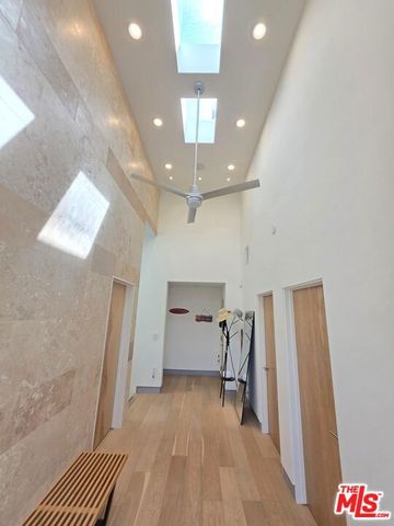 10572 Putney Road, Los Angeles, CA 90064