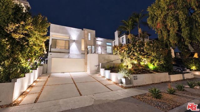 10572 Putney Road, Los Angeles, CA 90064