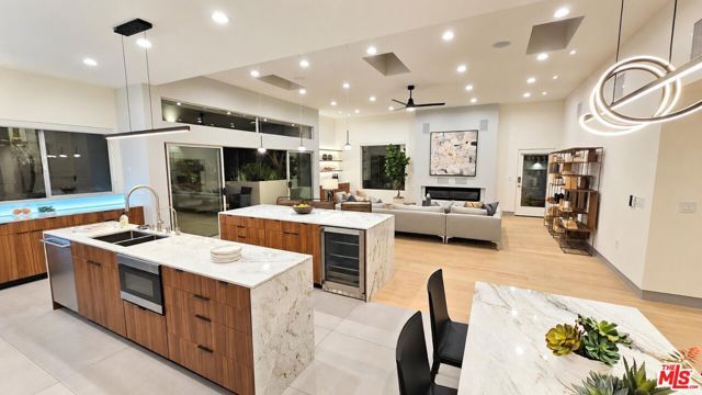10572 Putney Road, Los Angeles, CA 90064