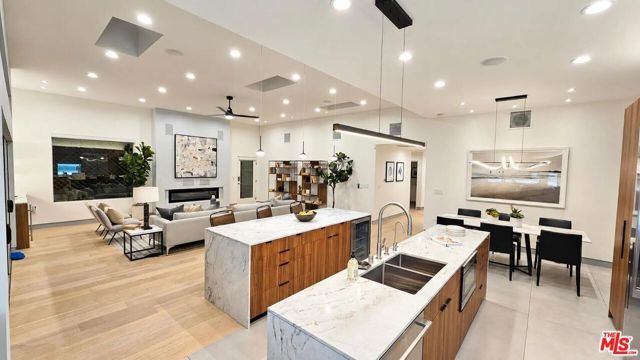 10572 Putney Road, Los Angeles, CA 90064