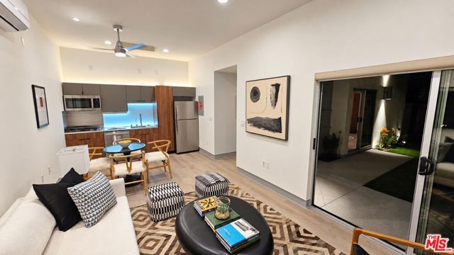 10572 Putney Road, Los Angeles, CA 90064