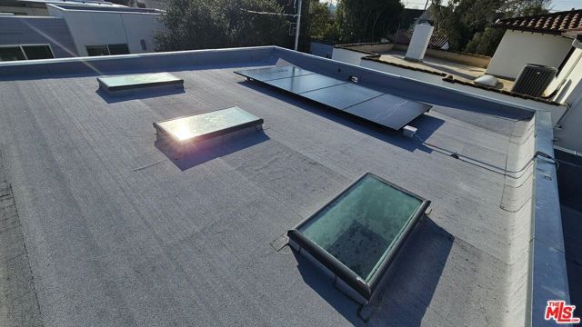 10572 Putney Road, Los Angeles, CA 90064