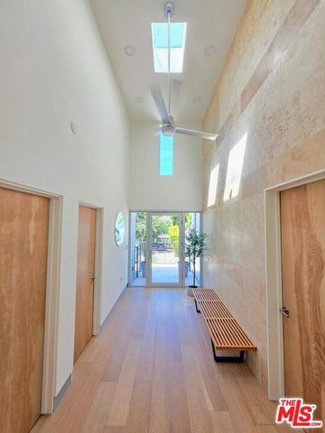 10572 Putney Road, Los Angeles, CA 90064
