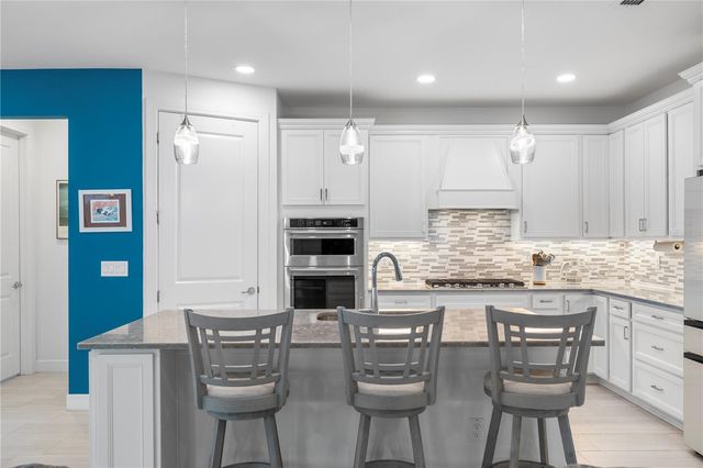 19722 SEA GLASS CIRCLE, Land O Lakes, FL 34638