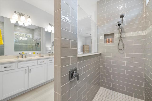19722 SEA GLASS CIRCLE, Land O Lakes, FL 34638