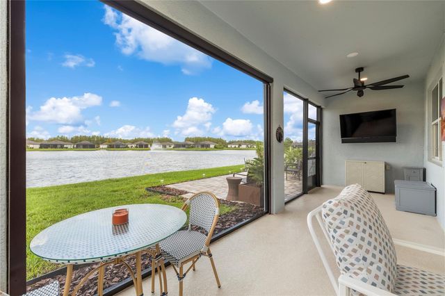 19722 SEA GLASS CIRCLE, Land O Lakes, FL 34638