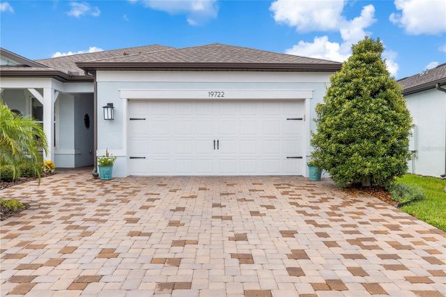 19722 SEA GLASS CIRCLE, Land O Lakes, FL 34638