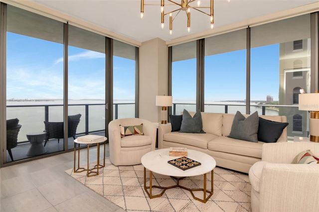 2912 W SANTIAGO STREET 804, Tampa, FL 33629