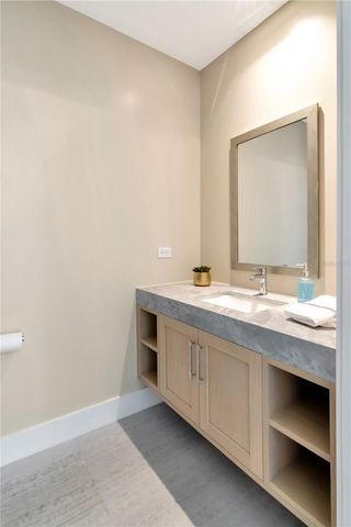 2912 W SANTIAGO STREET 804, Tampa, FL 33629