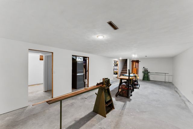 58 Douglas Drive, Coal Valley, IL 61240