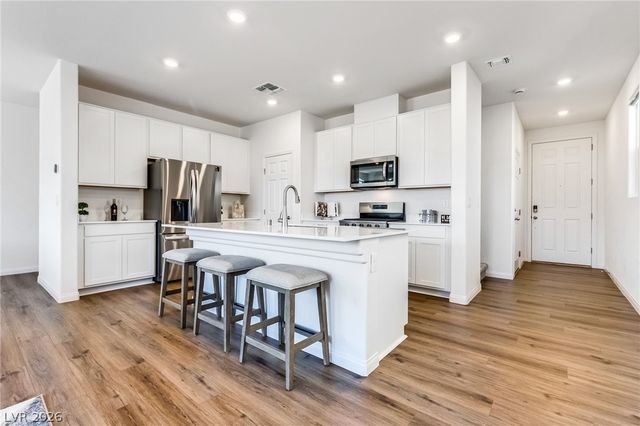 6604 Tumoulin Street, Las Vegas, NV 89148