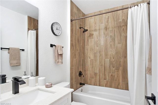 2110 NW 2nd AVE, Cape Coral, FL 33993