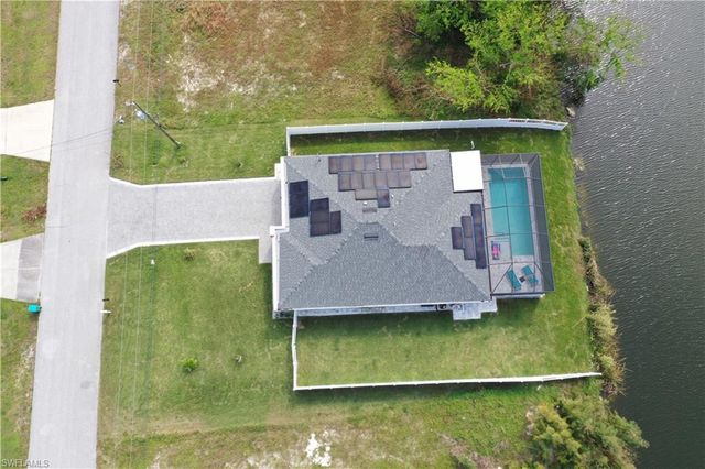 2110 NW 2nd AVE, Cape Coral, FL 33993