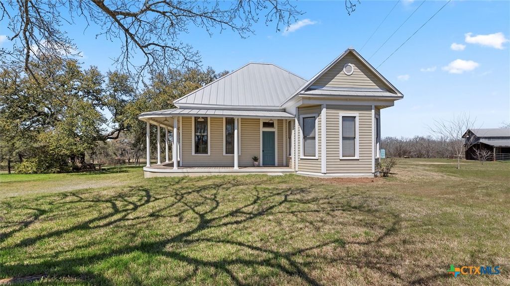 7772 E US Highway 90, Seguin, TX 78155